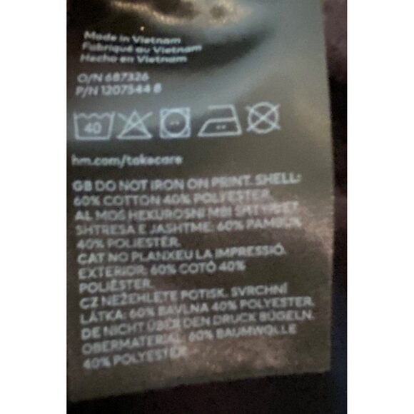 H&M Oversized Fit Black Sweatshirt With Graphic Print Medium - Picture 4 of 8